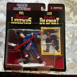1997 Canadian Starting Lineup NHL Mike Bossy Toy Figure Timeless Legends New